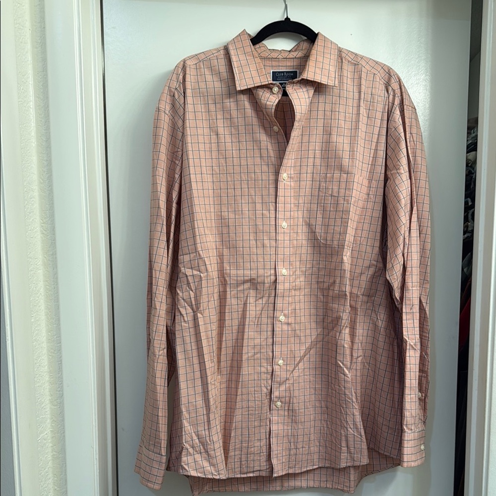 Classic Checkered Men's Shirt